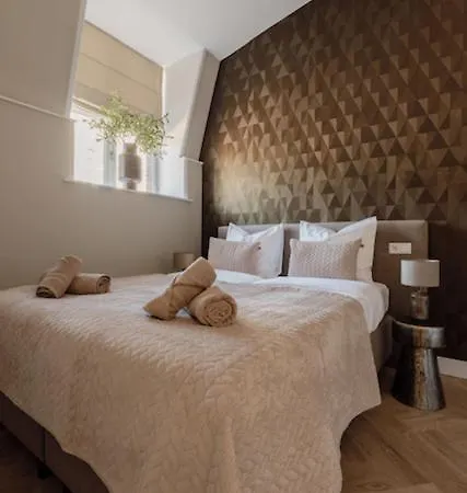 High End 1br Center Tilbourg